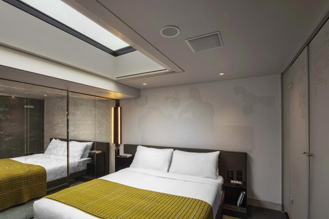 Marvelous Bank One-Bedroom Bi-Level Loft