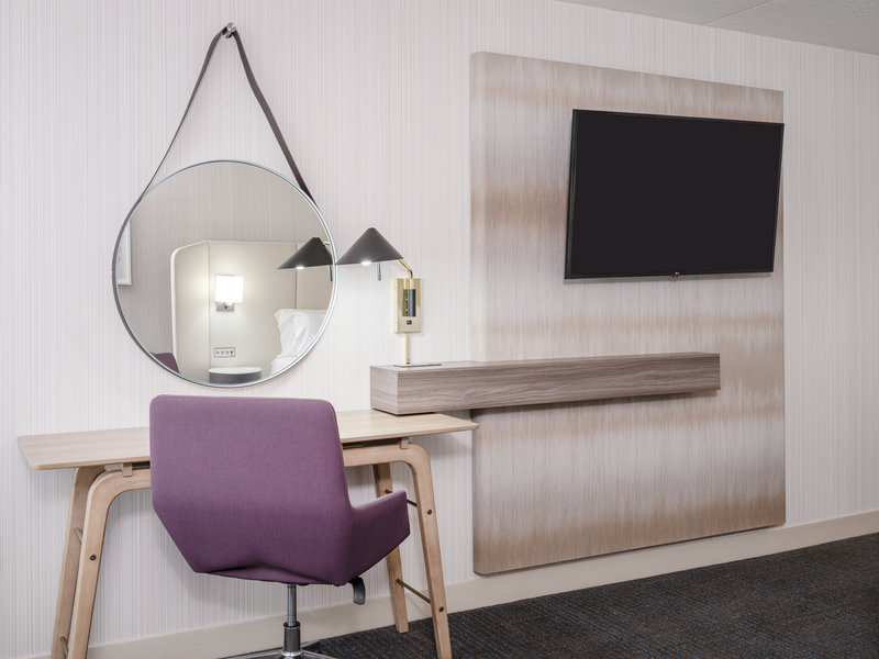 Crowne Plaza Hotel INDIANAPOLIS-AIRPORT