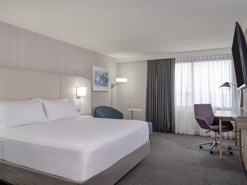 Crowne Plaza Hotel INDIANAPOLIS-AIRPORT