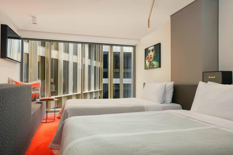 Twin/Twin Wonderful Exchange Guest Room