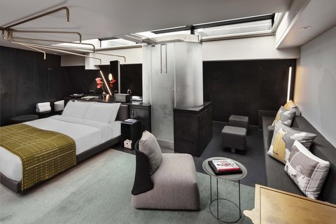 King Fantastic Suite