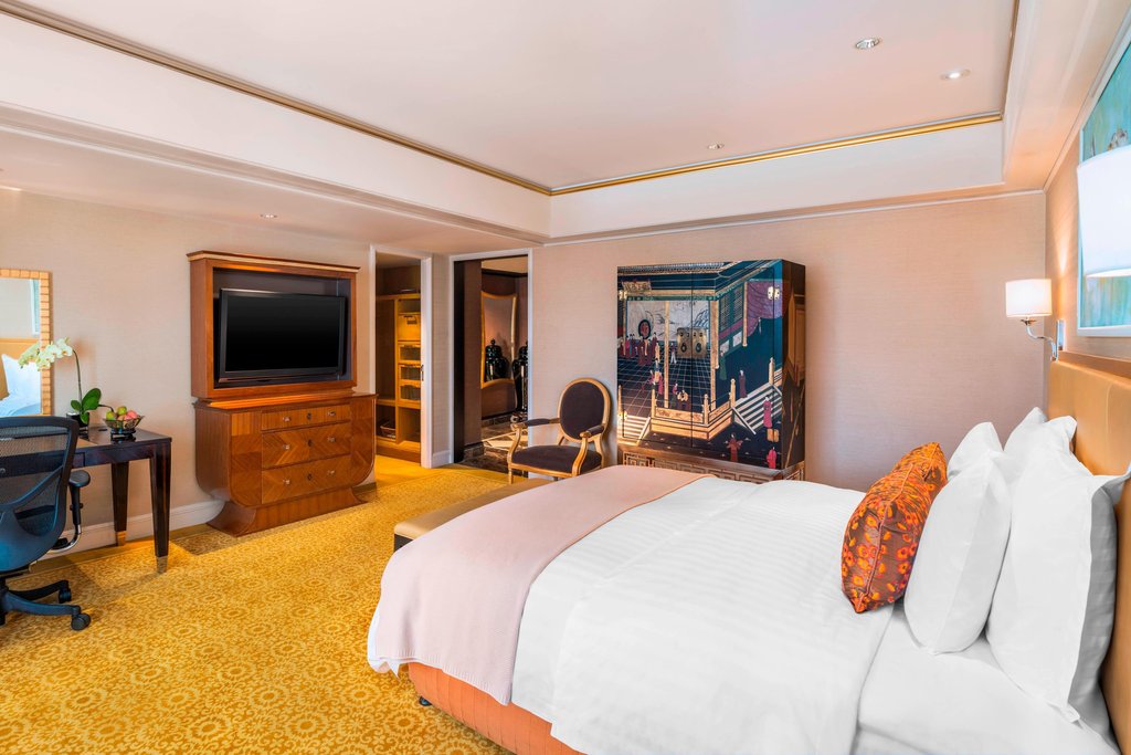 Guest photo