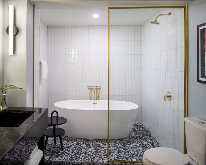PREMIUM KING SPA WITH BAY VIEW