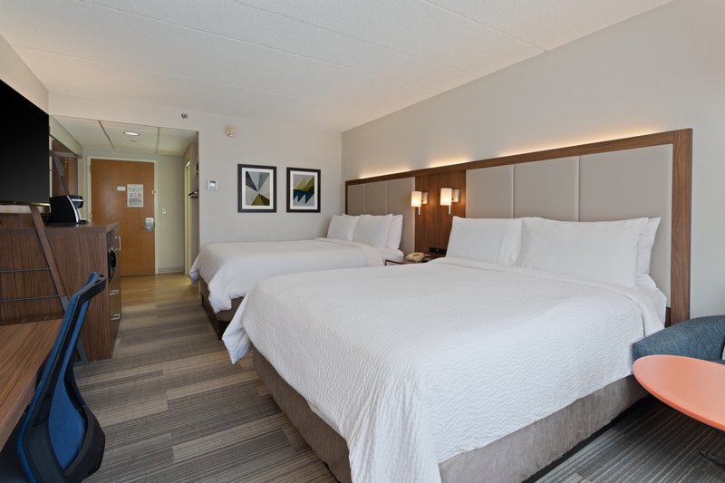 2 QUEEN BEDS NONSMOKING