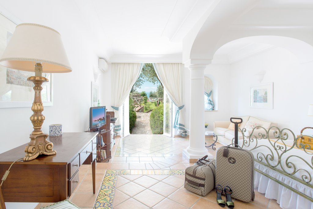 Guest photo