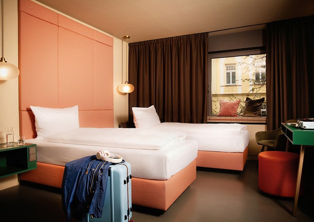 Guest photo