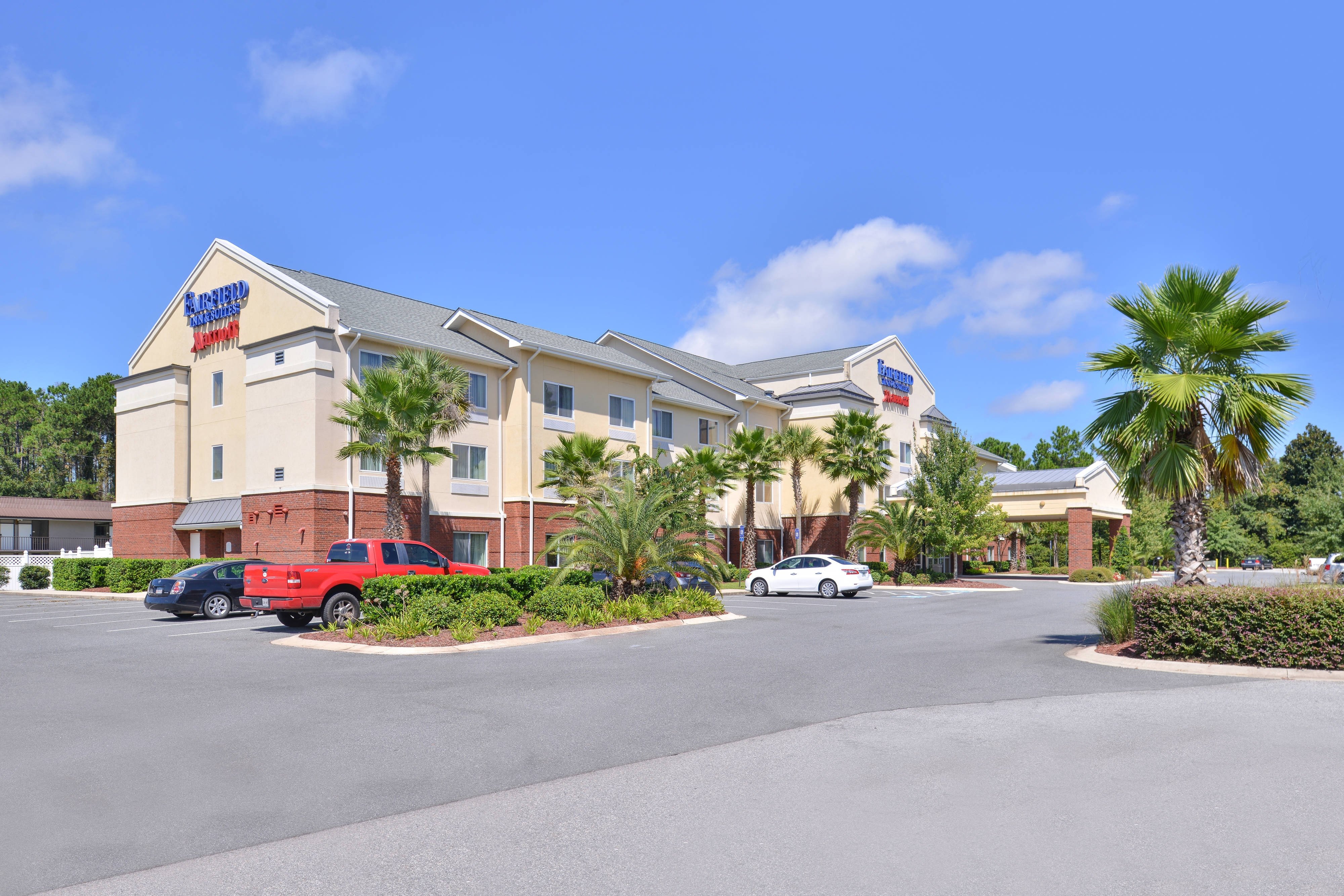 Fairfield Inn & Suites