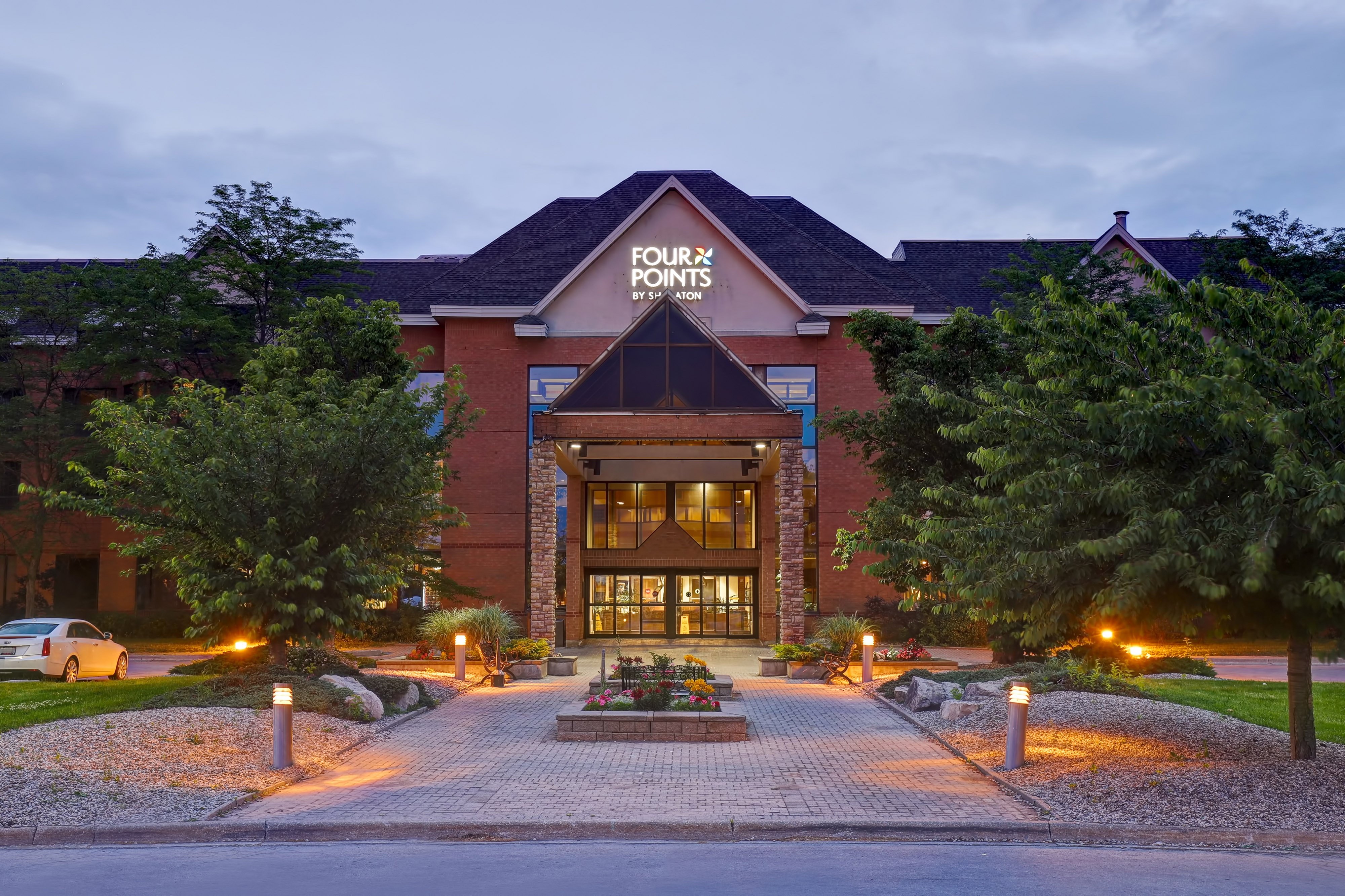 Four Points St Catherines Niagara Suites