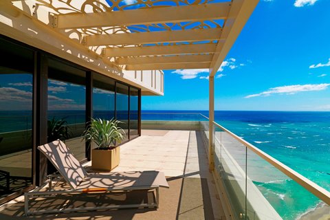 Penthouse Suite - Ewa facing Lanai PRES