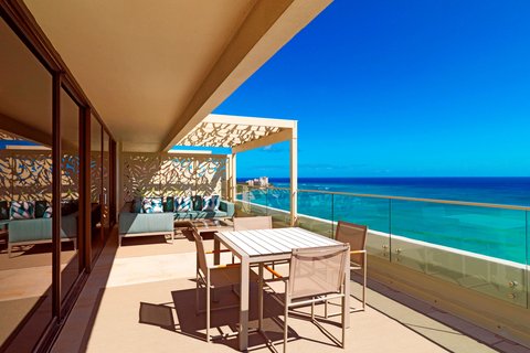 Penthouse Suite109 - Ewa facing Lanai PRES