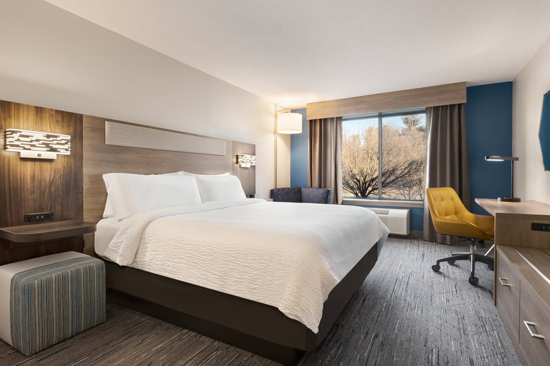 HOLIDAY INN EXPSTE GREENBUSH