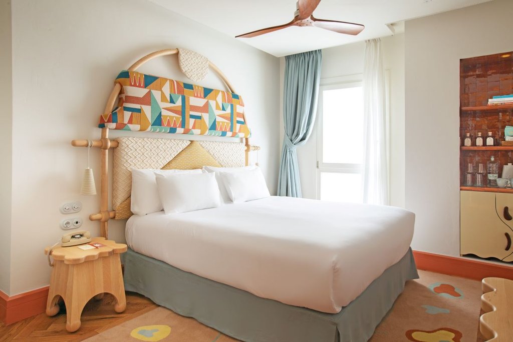 Guest photo