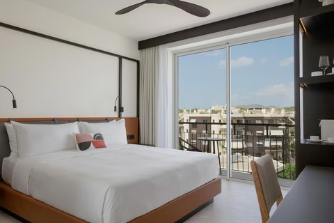 King Deluxe Rio Guest Room
