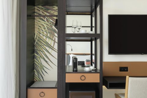 King Deluxe Rio Guest Room - Amenities
