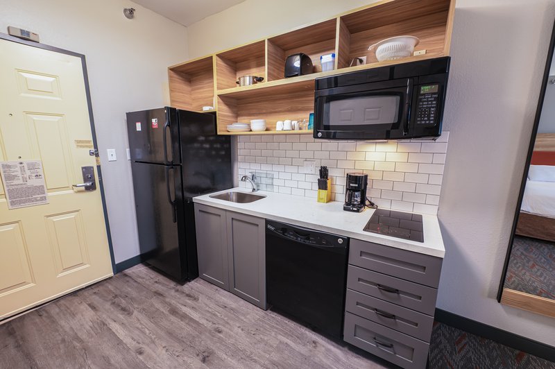 CANDLEWOOD SUITES MERRILLVILLE