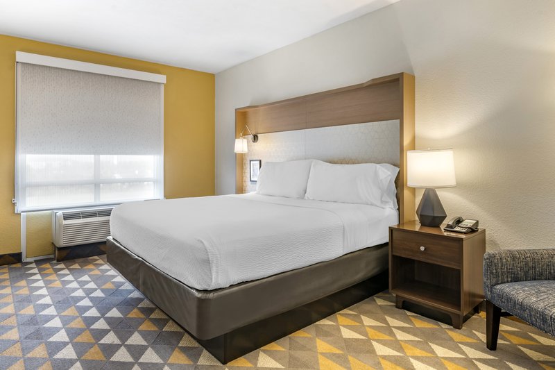 HOLIDAY INN AIRPORT SOUTH