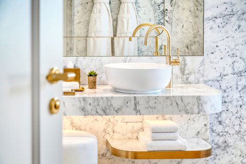 Crown Tower Suite