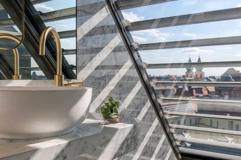 Loft Suite Bathroom