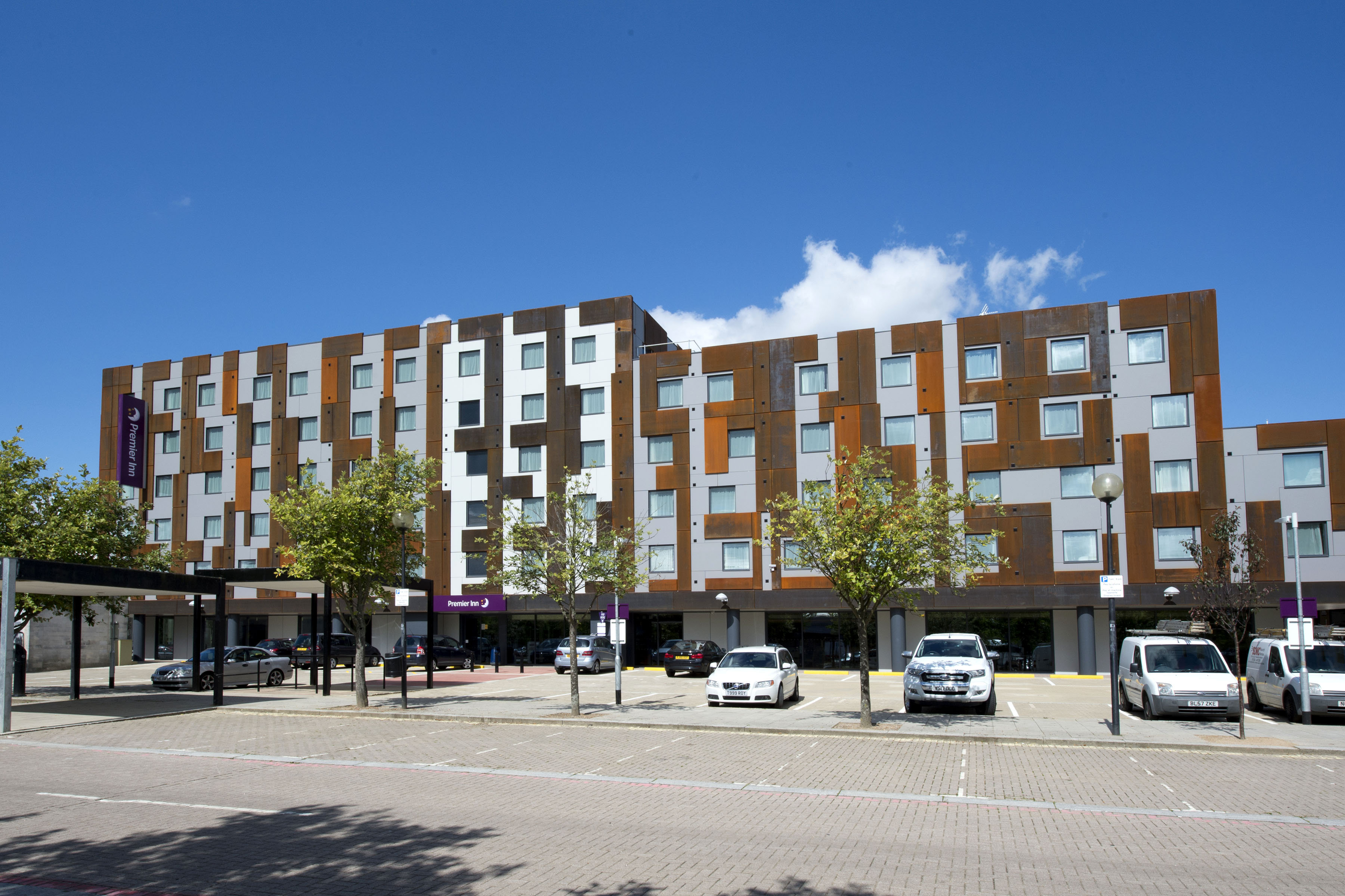 Premier Inn Milton Keynes (Theatre Dist)
