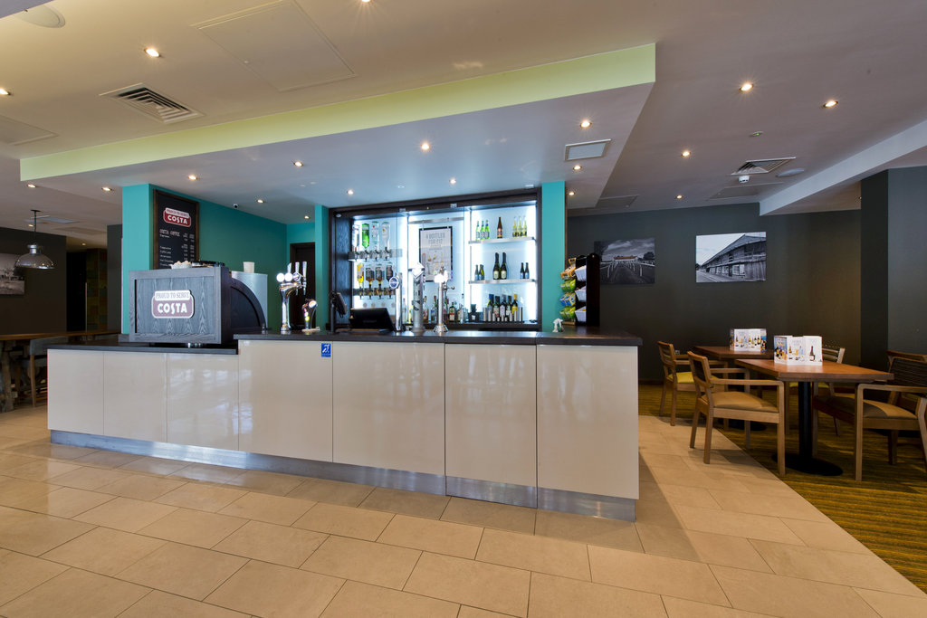 Premier Inn Newbury Town Centre (London Road), West Berkshire