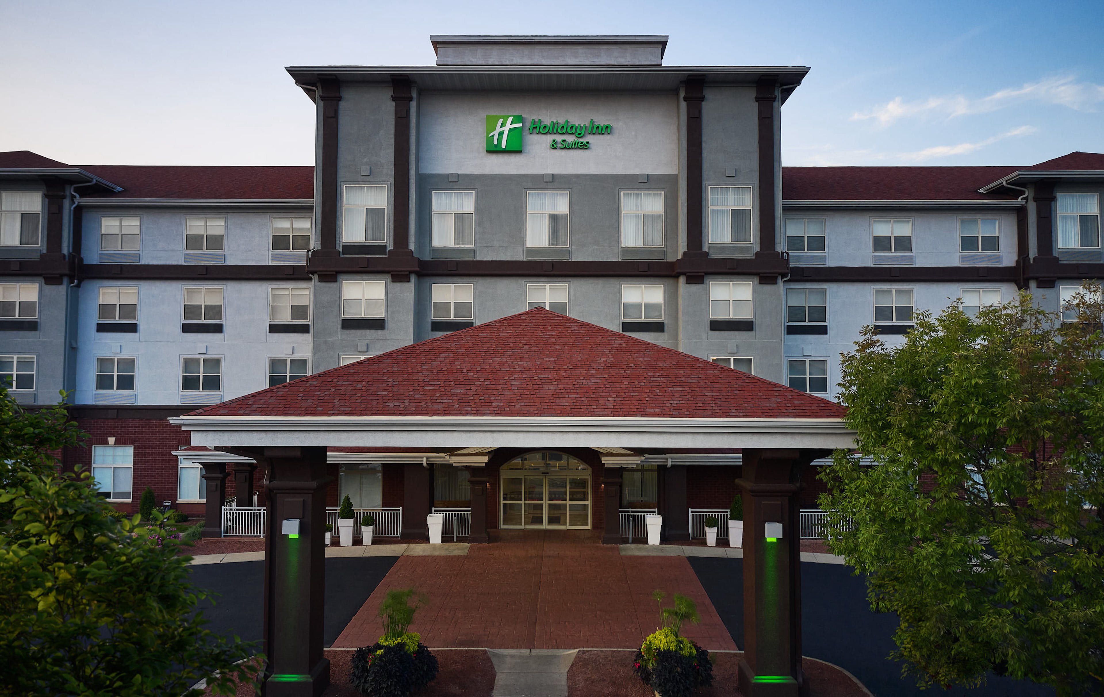 Holiday Inn Hotel & Suites Madison West