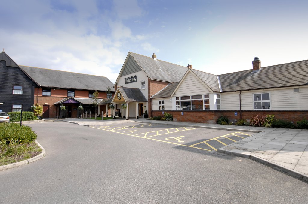 Premier Inn Poole Centre (Holes Bay)