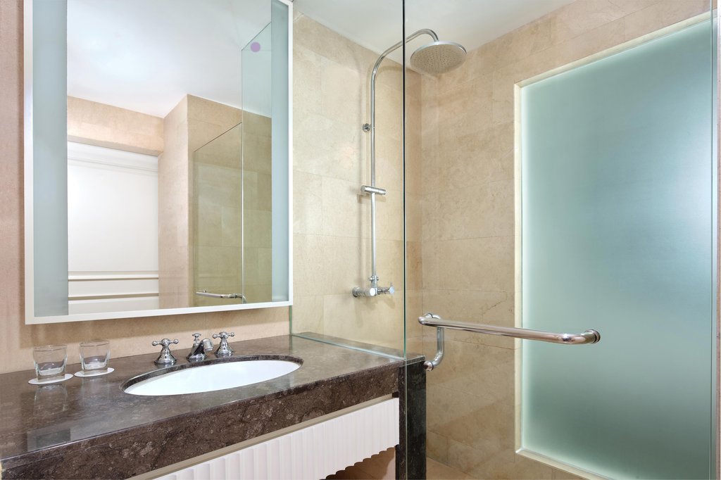 Four Points By Sheraton Bandung Room Type - Guest Room