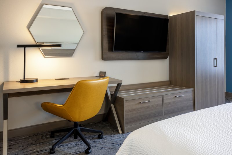 HOLIDAY INN EXP STES I-75