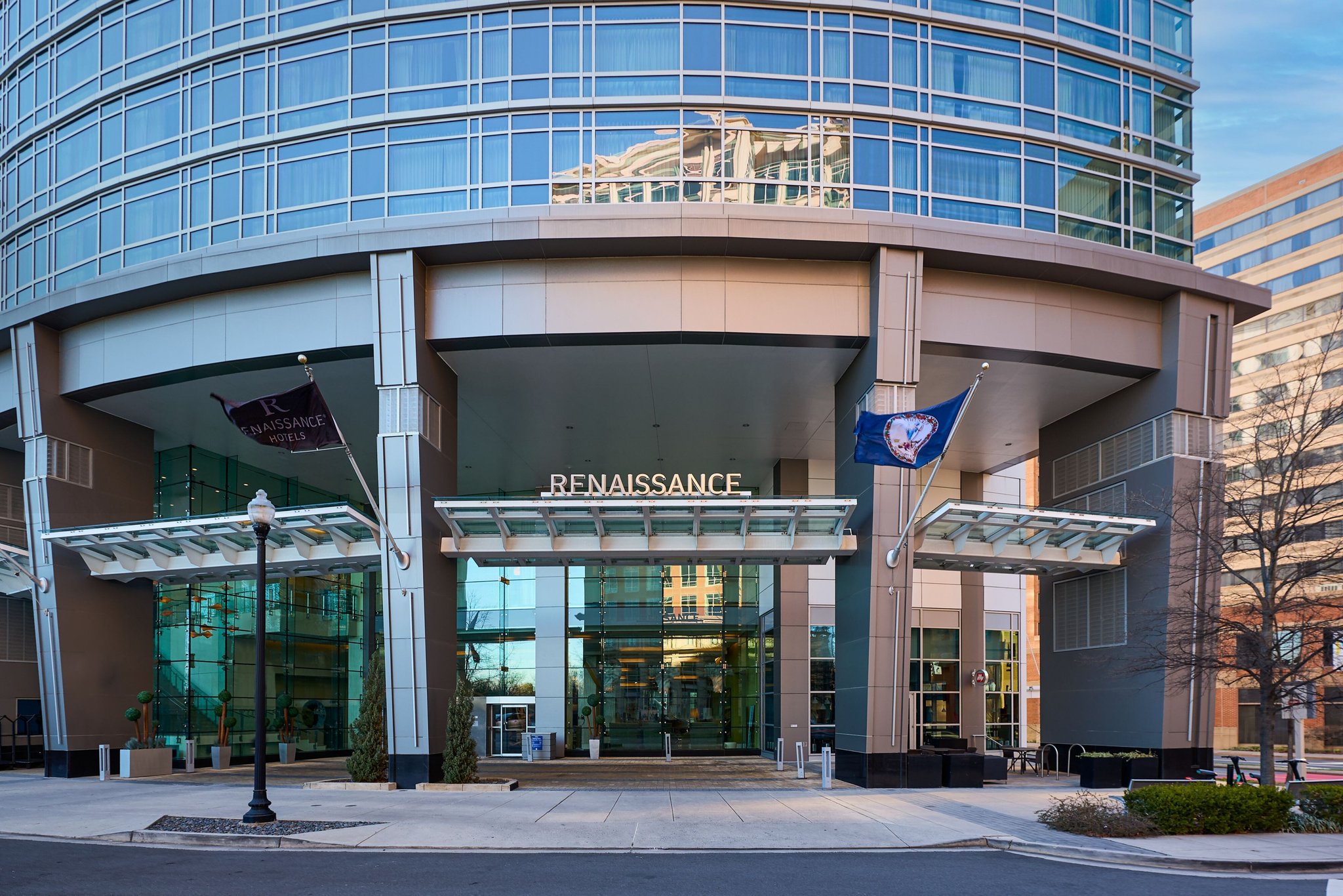 Capital view. Capital view. Capital view. Река темза в великобритании. Hotel view.