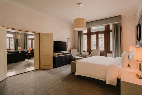 Glorietta Suite