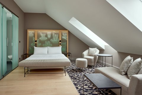 Superior Zimmer mit Stadtblick – Queensize-Bett