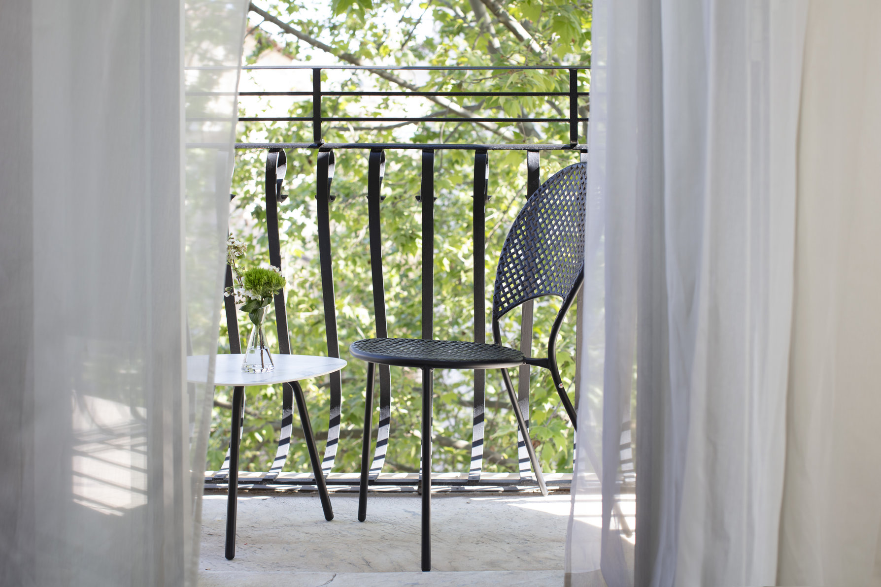Intercontinental Rome Ambasciatori Palace Room Type - 1 King  Junior Suite Via Veneto View Balcony Sofa Bed