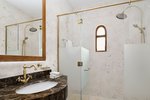 Al Anood, Suite, 1 King, Balcony