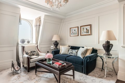 Junior Suite Living Room
