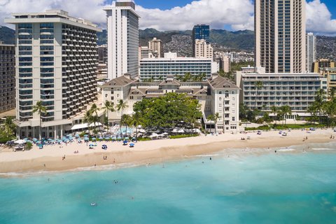 Exterior with beach