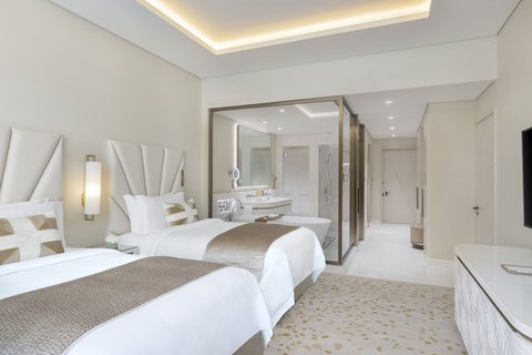 Grand Deluxe twin room