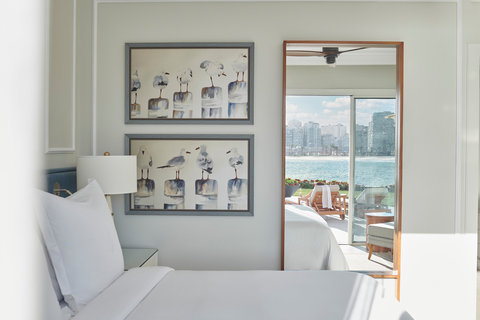 Three Bedroom Sea-view Villa with Private Pool