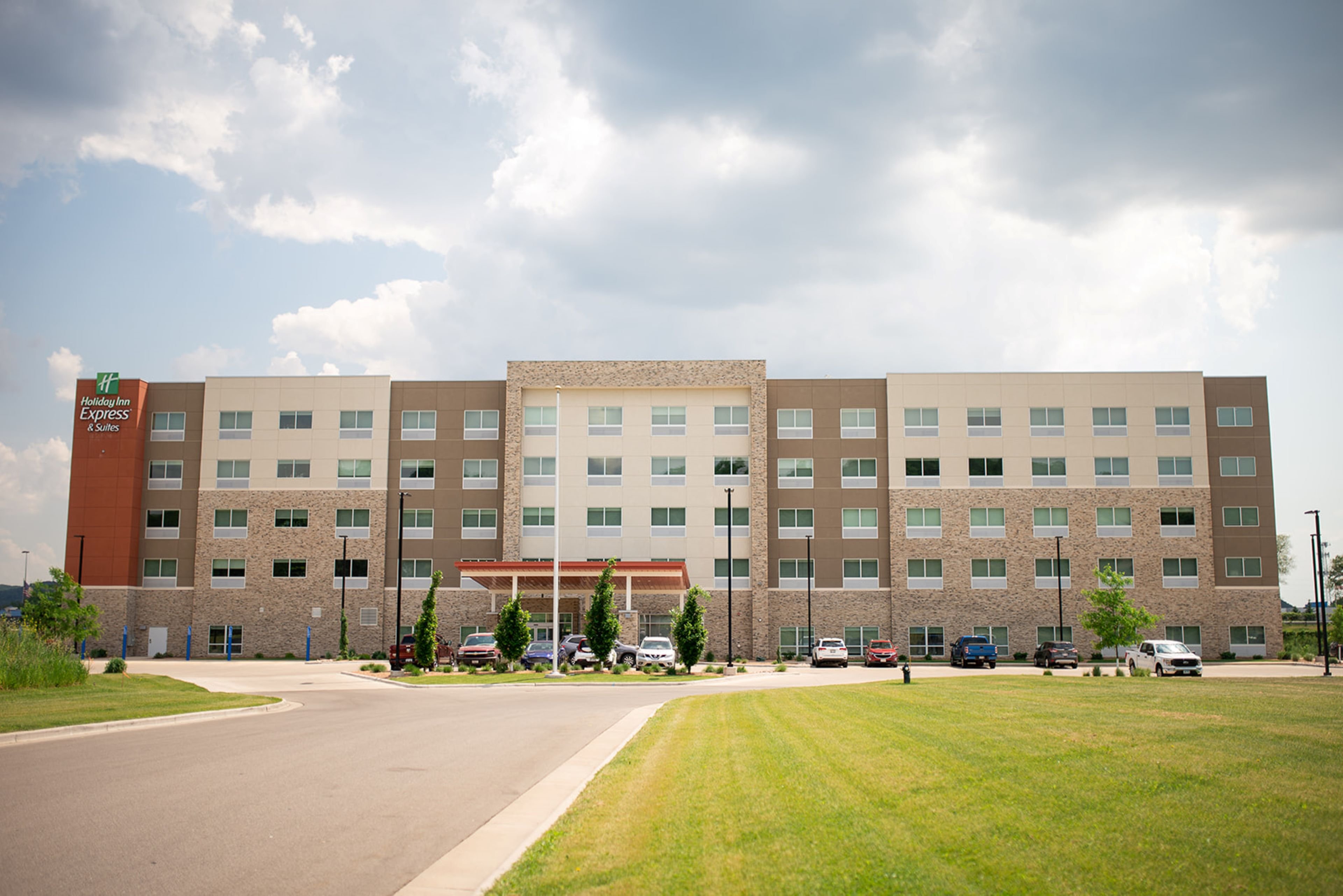 Holiday Inn Express & Suites Onalaska