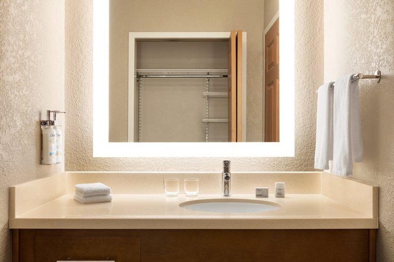 STAYBRIDGE SUITES FORT WAYNE