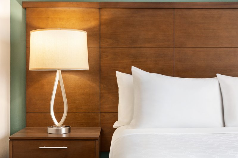 STAYBRIDGE SUITES FORT WAYNE
