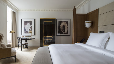 Premier Room