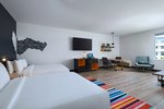 Savvy Double Queen Suite, Suite, 2 Queen, Pool view
