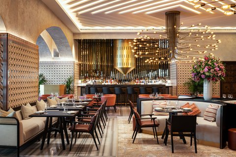 Vista del bar y comedor Rüya Dubai 2