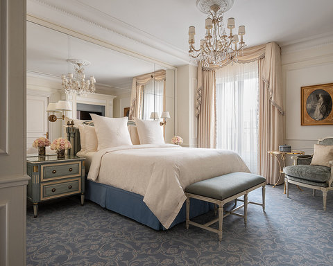 Deluxe Suite PAR