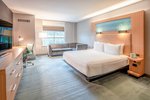Breezy, Suite, 1 King, Corner room