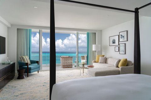 Suite Master Bedroom