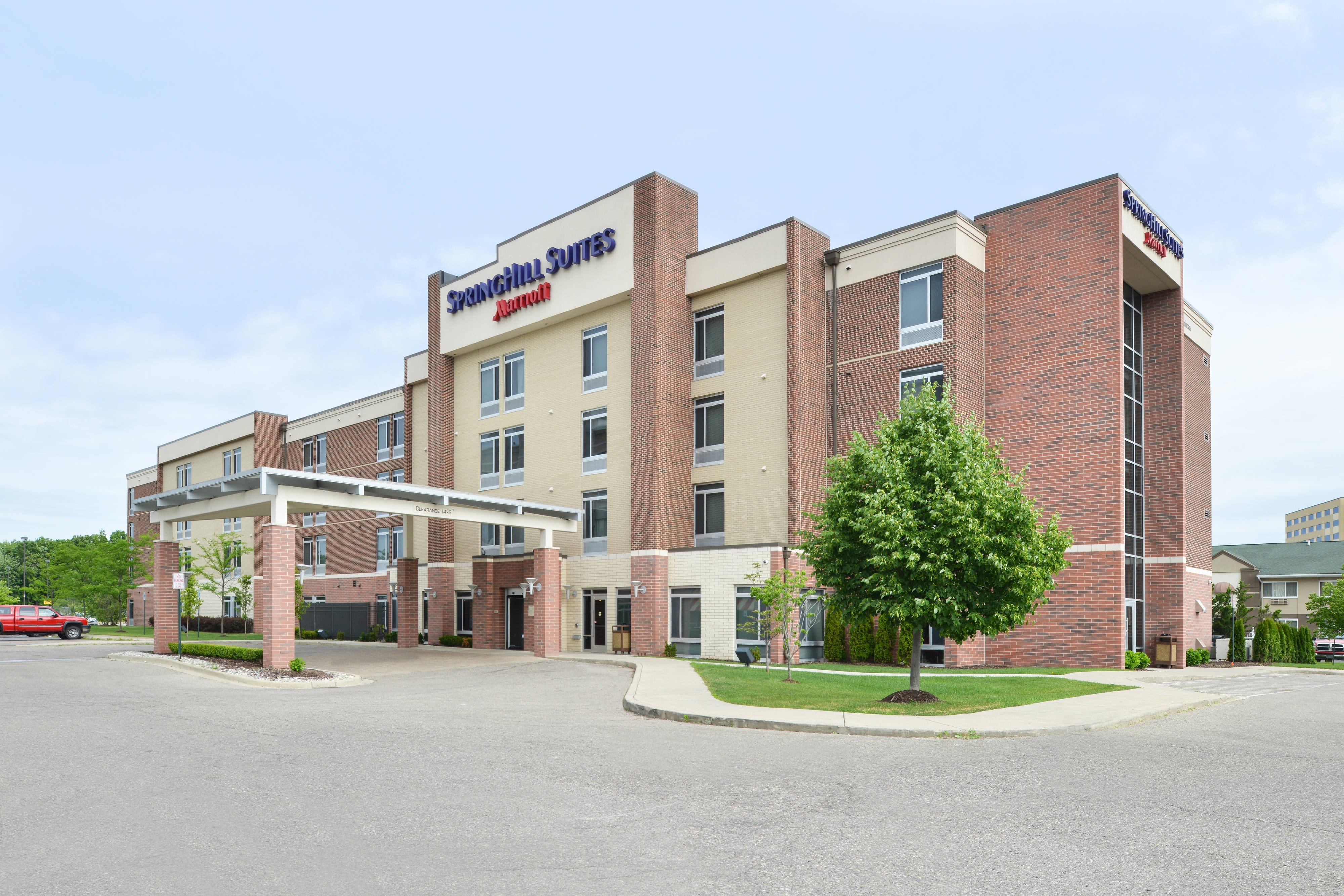 SpringHill Suites Detroit Metro Airport