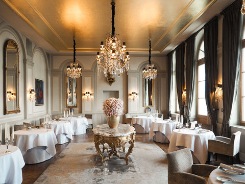Restaurant Cheval Blanc by Peter Knogl