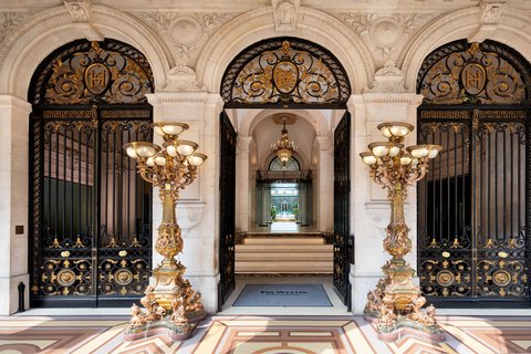 Entrée de l’hôtel