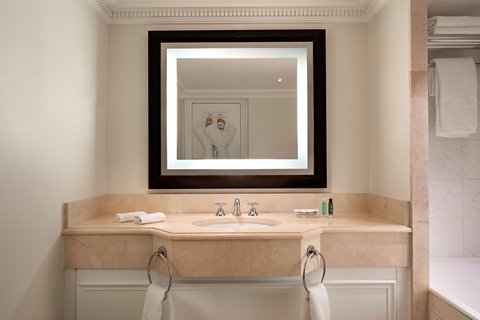 Bathroom detail